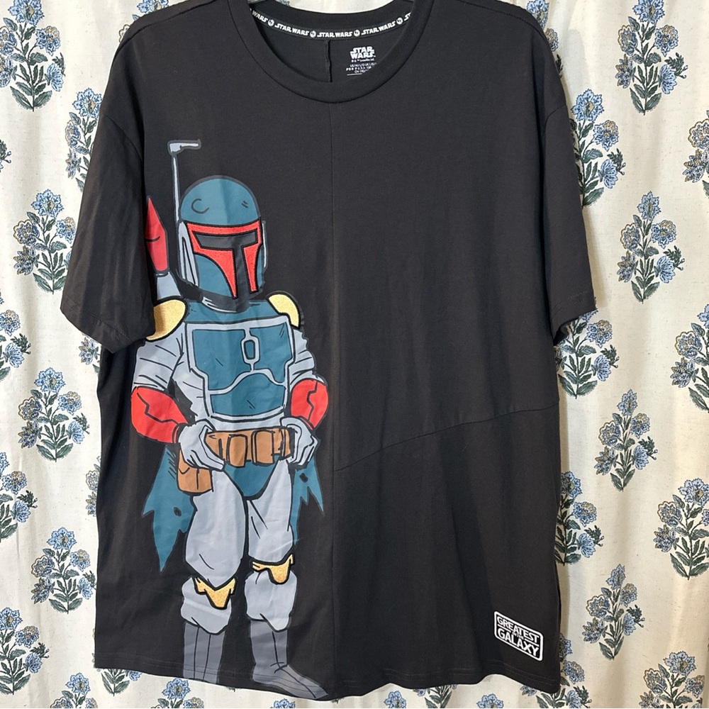 NWOT STAR WARS BOBA FETT Shirt Mens L Black Huge Graphic Disney Greatest Galaxy